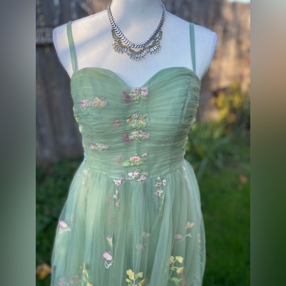 Fairy Spring Floral Embroidered Tiered Tulle Dress Formal Costume Lace - Picture 3 of 7